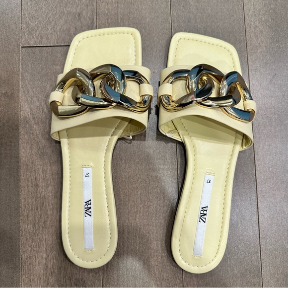 Zara yellow slide sandals - Picture 4 of 4